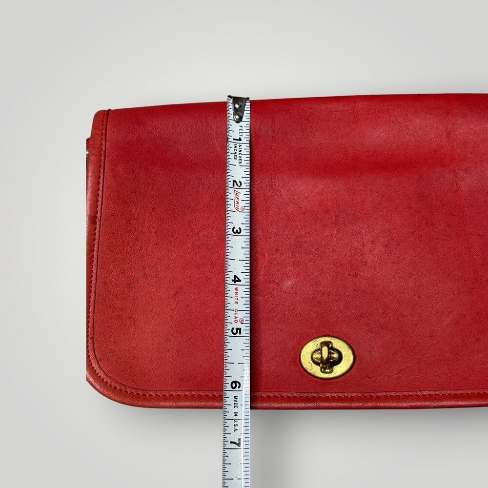 Vintage Coach Pocket Purse Crossbody Bag Red Made In USA 80's - Picture 14 of 16